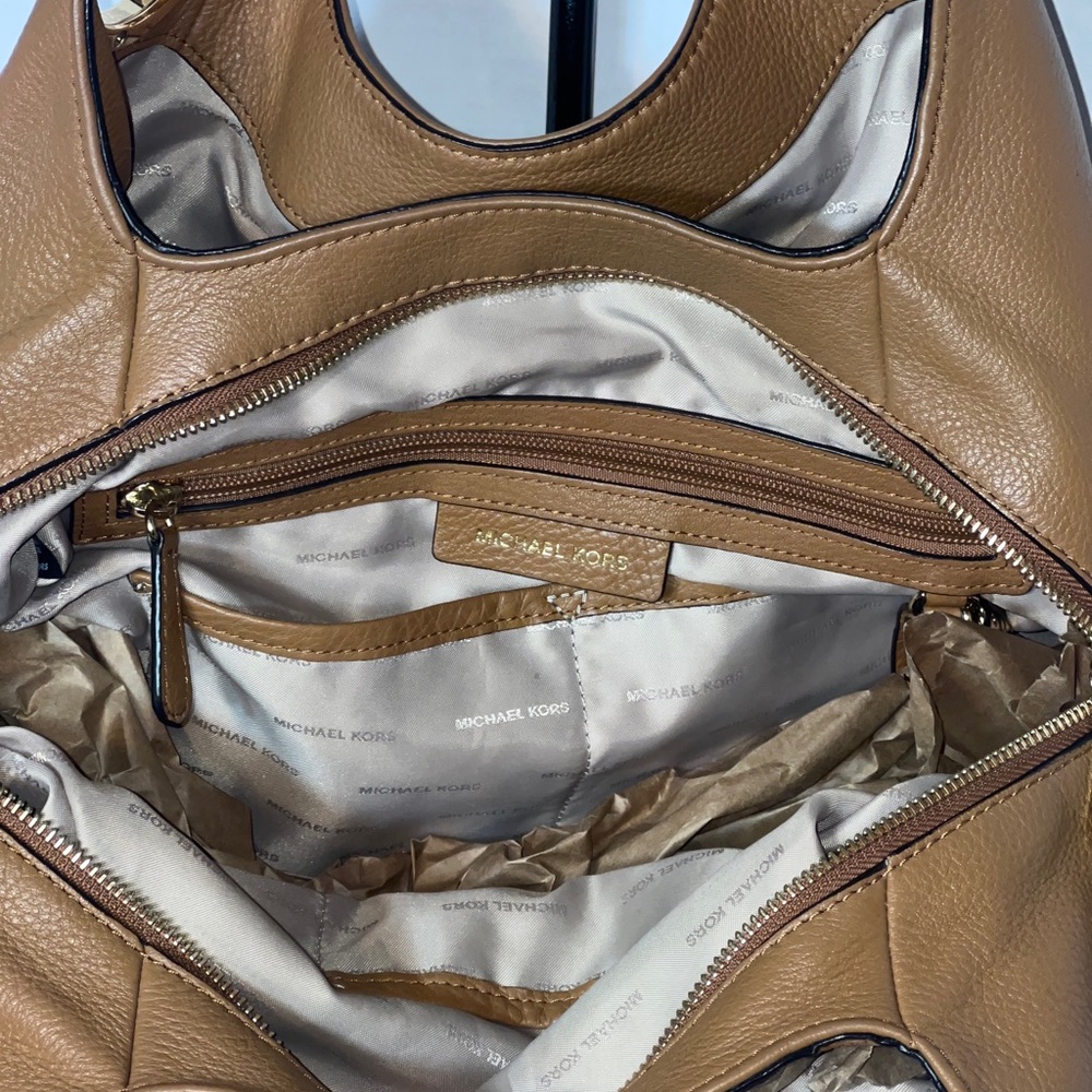 Michael Kors Large Fulton Triple Compartment Hobo Leather Shoulder Bag - Picture 6 of 16